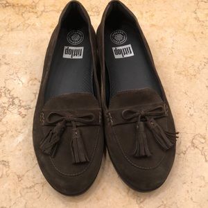 NWOT fliflop suede  shoes